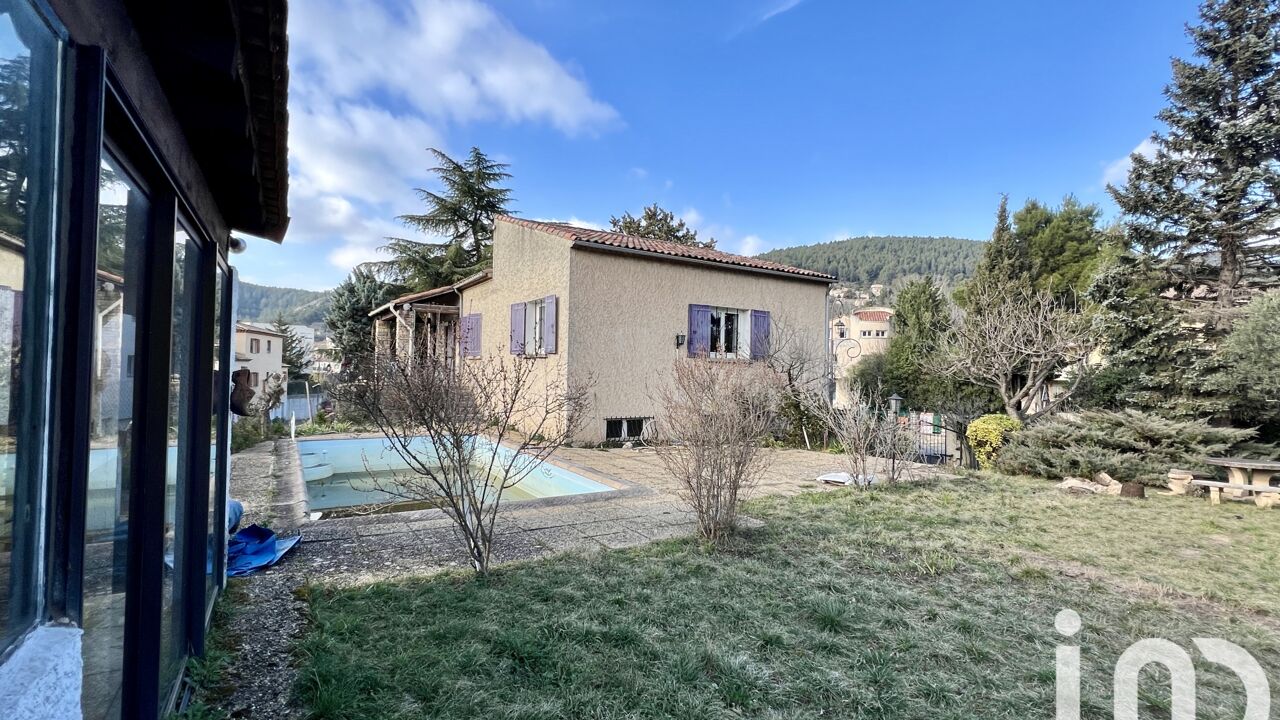 maison 6 pièces 160 m2 à vendre à Auriol (13390)