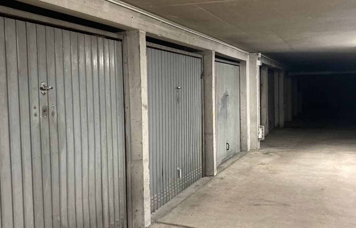 garage  pièces 20 m2 à vendre à Montreuil (93100)