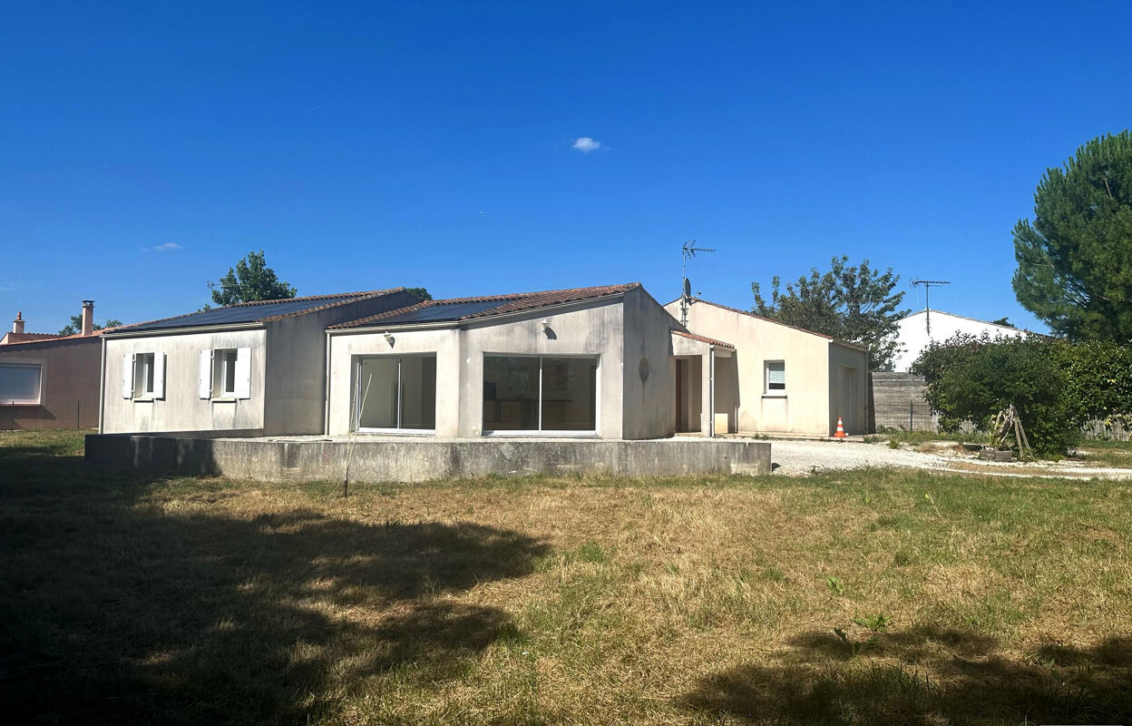 maison 6 pièces 123 m2 à vendre à La Ronde (17170)