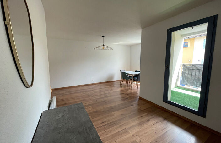 Verdun centre, T3 en 1er étage avec ascenseur — photo 2