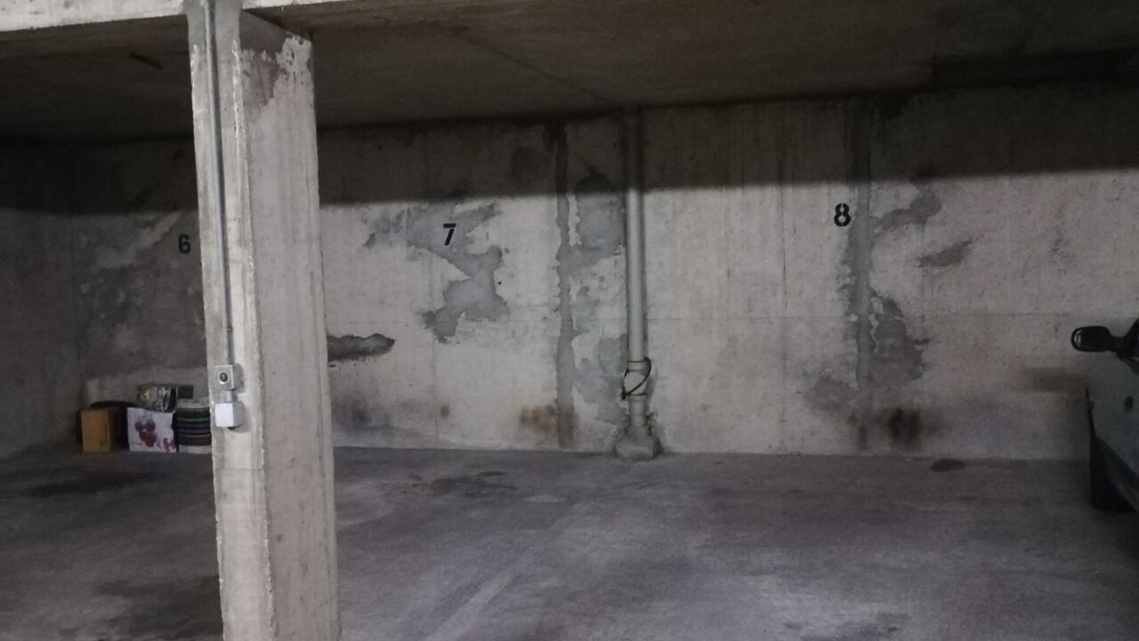 garage  pièces 10 m2 à vendre à Fontenay-Aux-Roses (92260)