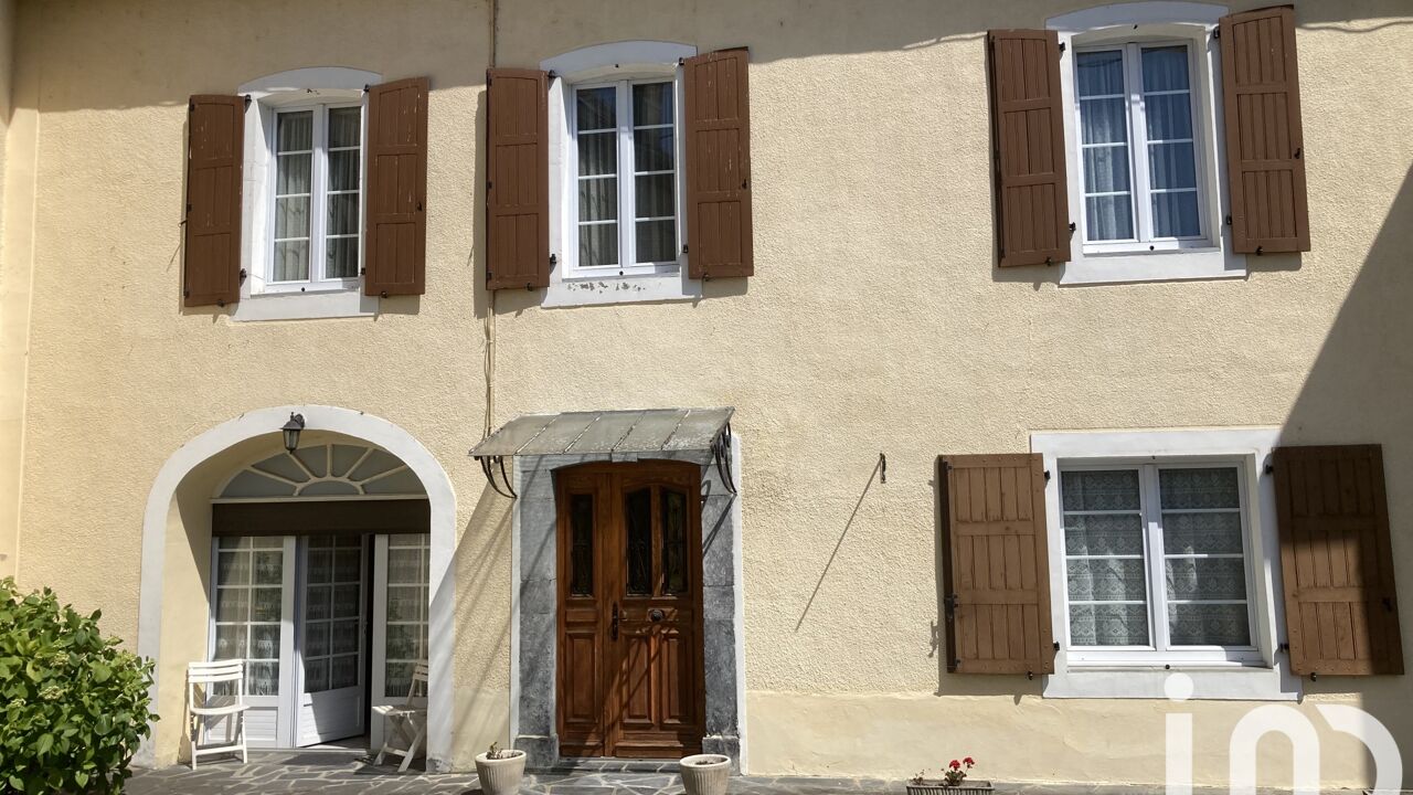 maison 4 pièces 190 m2 à vendre à Oloron-Sainte-Marie (64400)