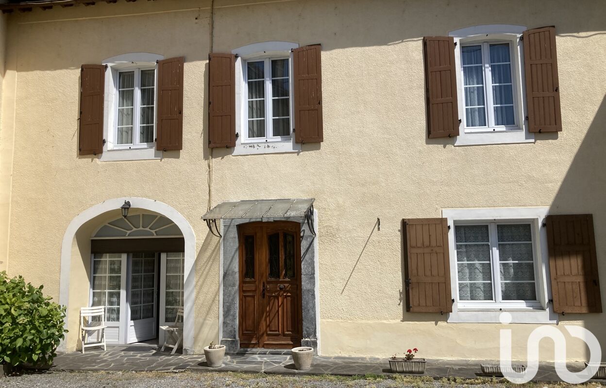 maison 4 pièces 190 m2 à vendre à Oloron-Sainte-Marie (64400)