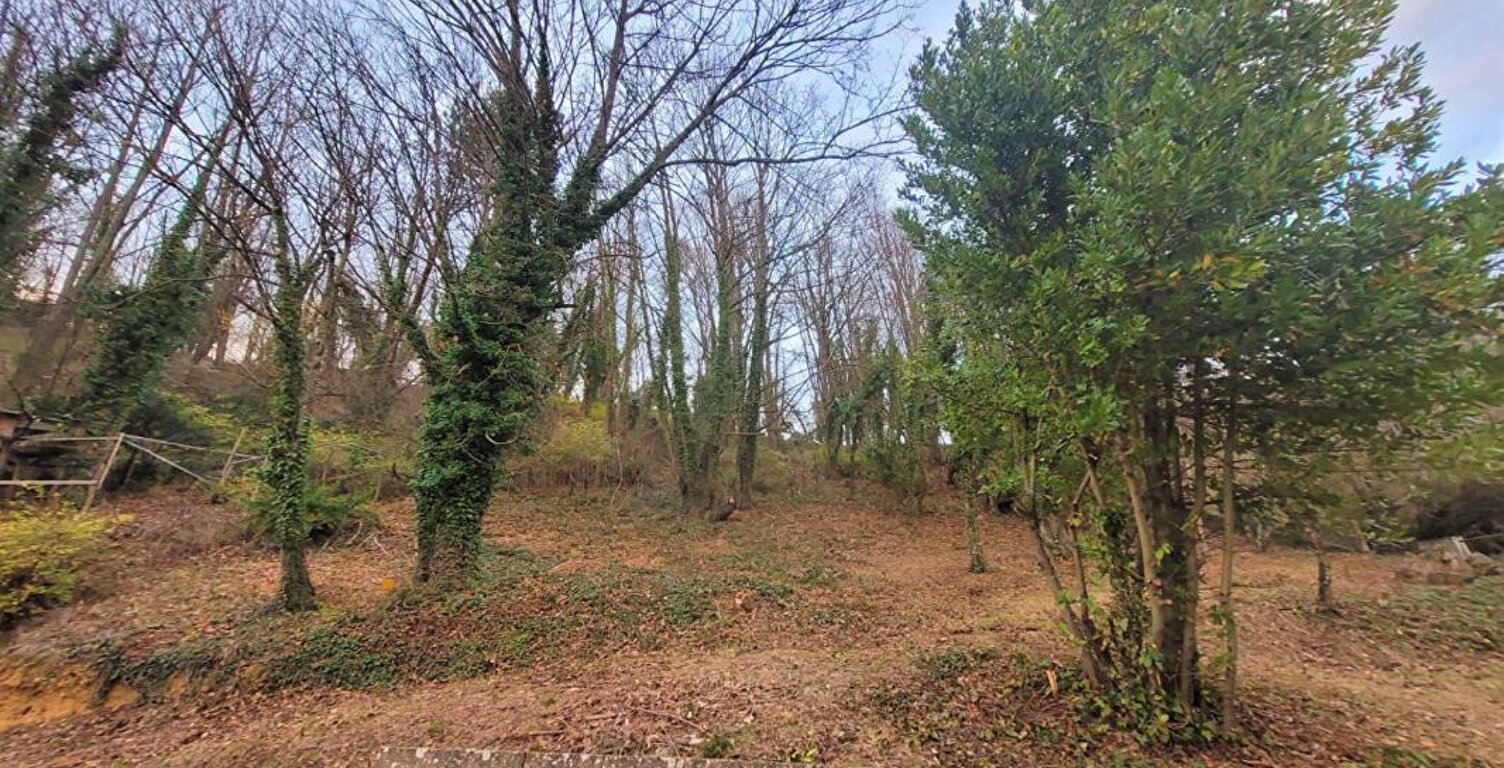 Terrain Trevoux 1085 m2 — photo 1