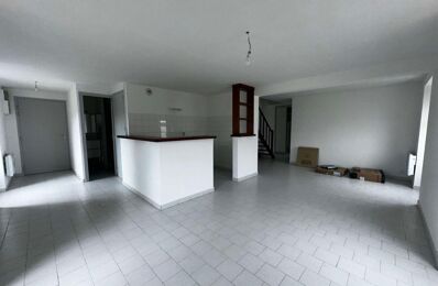 location appartement 590 € CC /mois à proximité de Saint-Maurice-d'Ardèche (07200)