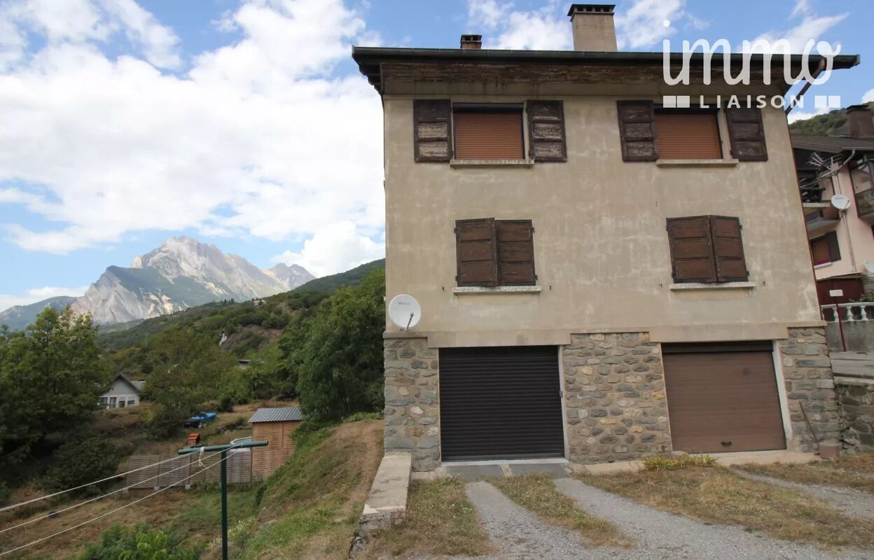 appartement 4 pièces 90 m2 à vendre à Saint-Michel-de-Maurienne (73140)