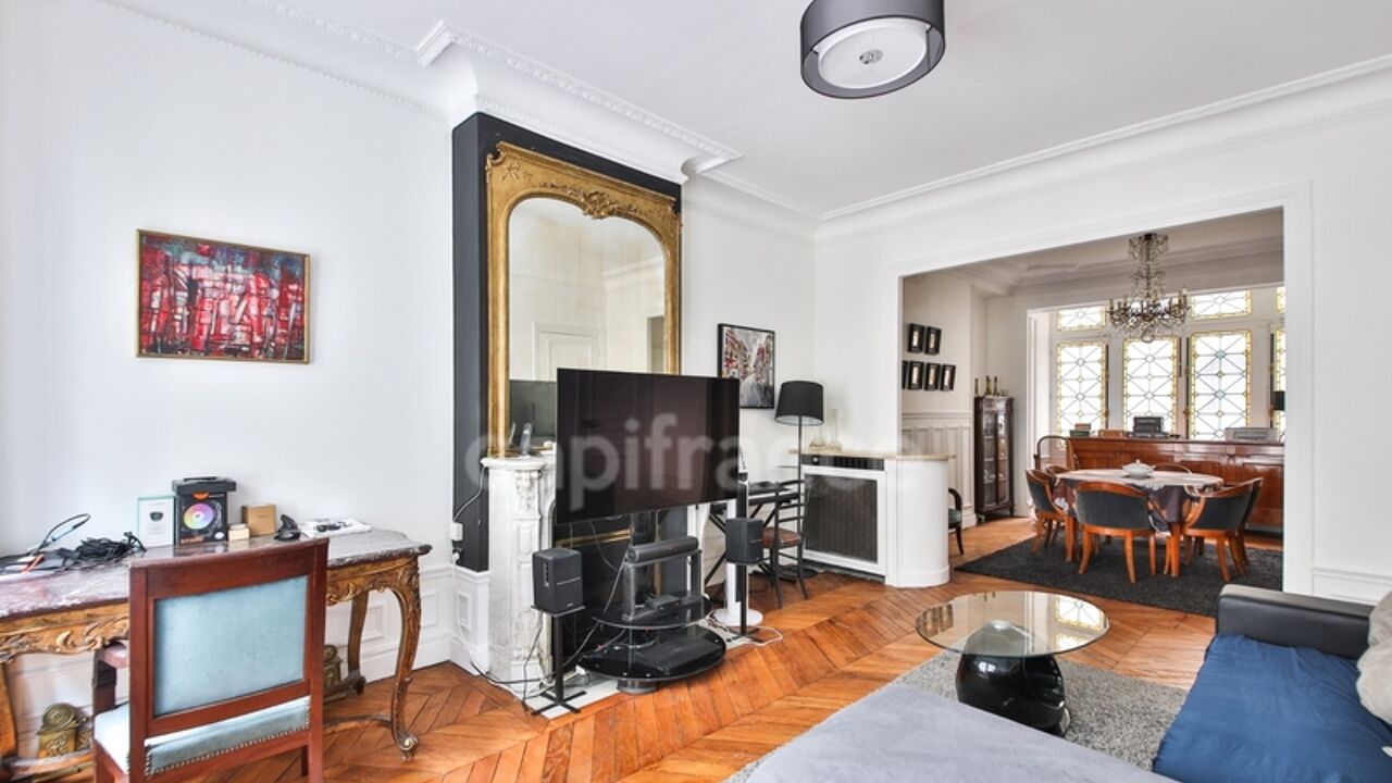 appartement 5 pièces 108 m2 à vendre à Paris 8 (75008)