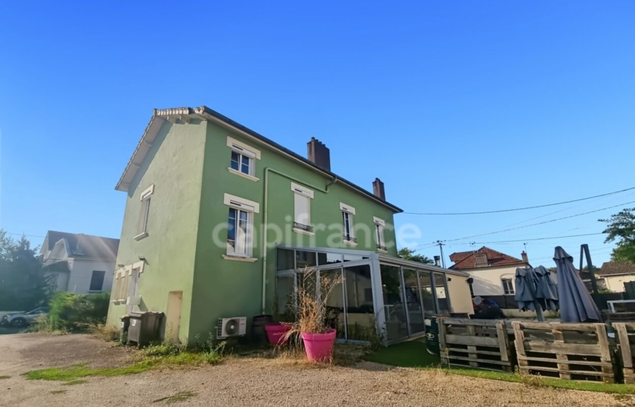 immeuble  pièces 250 m2 à vendre à Chalon-sur-Saône (71100)