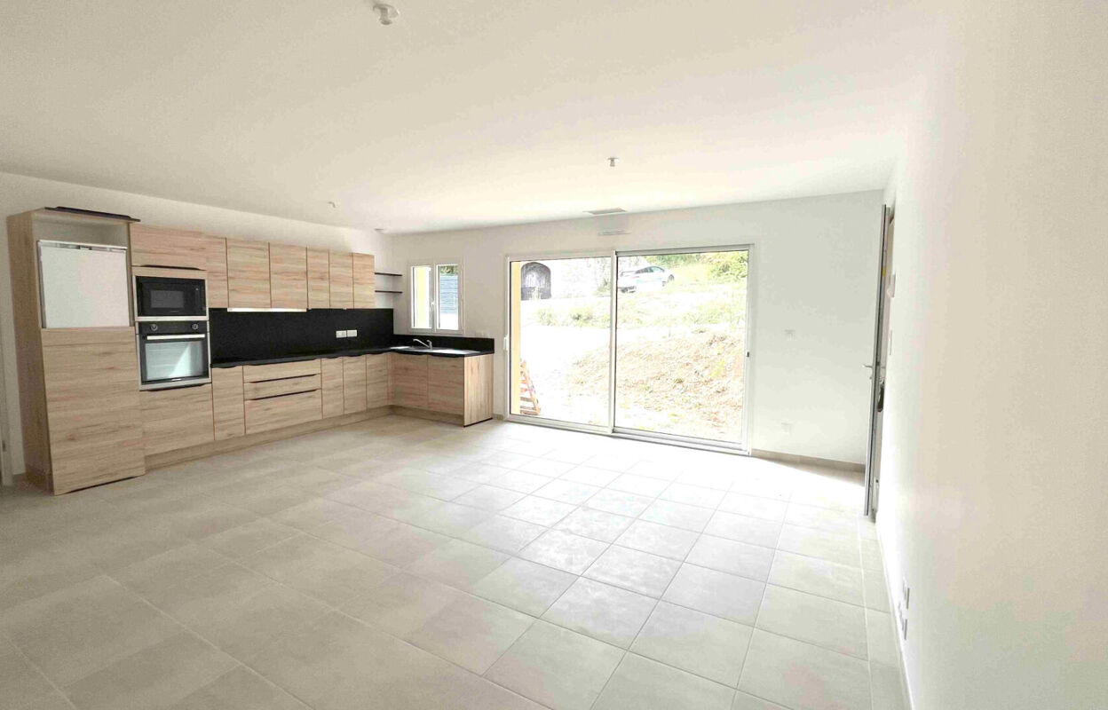 maison 5 pièces 103 m2 à vendre à Saint-Martin-de-Castillon (84750)