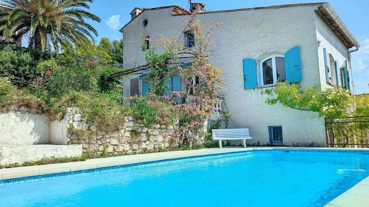 maison 6 pièces 167 m2 à vendre à Cagnes-sur-Mer (06800)