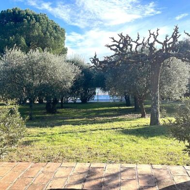 Maison 5 pièces 444000 €