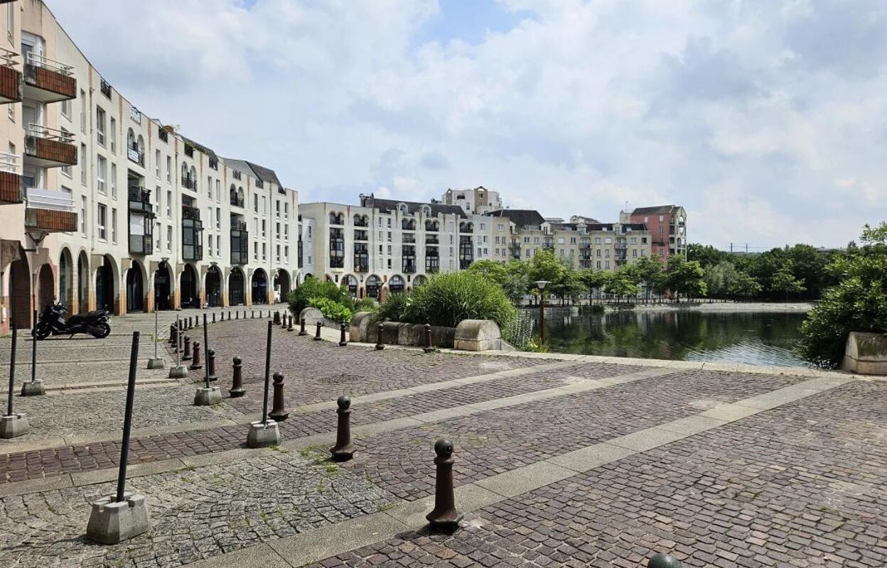 commerce  pièces 102 m2 à vendre à Créteil (94000)