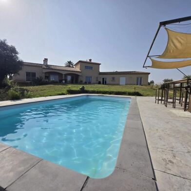 Maison 6 pièces 749000 €