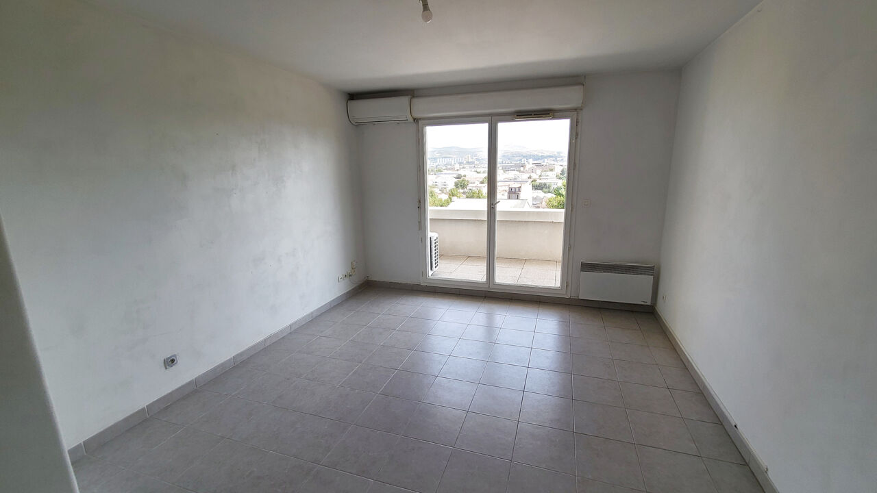 appartement 3 pièces 52 m2 à louer à Marseille 15 (13015)