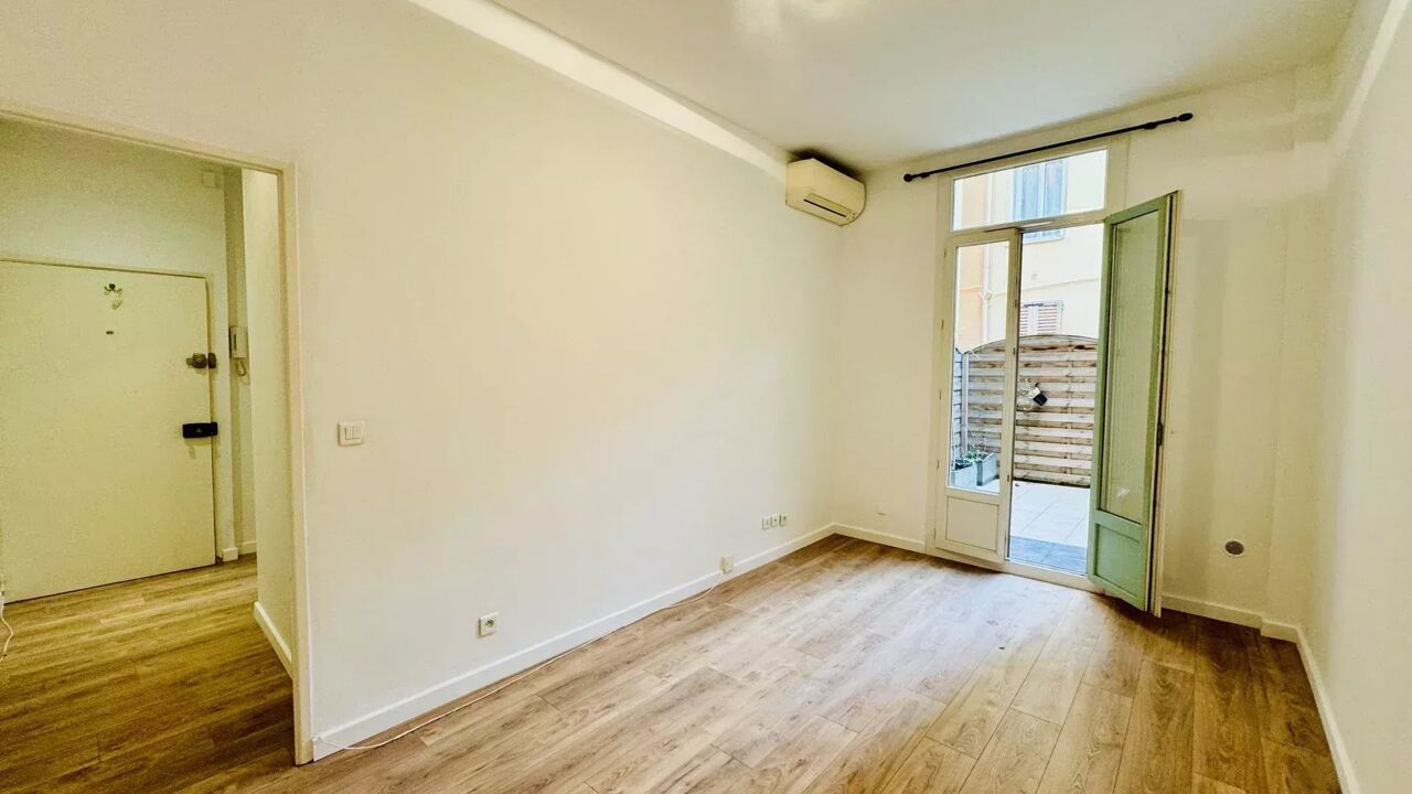 appartement 2 pièces 33 m2 à vendre à Nice (06300)