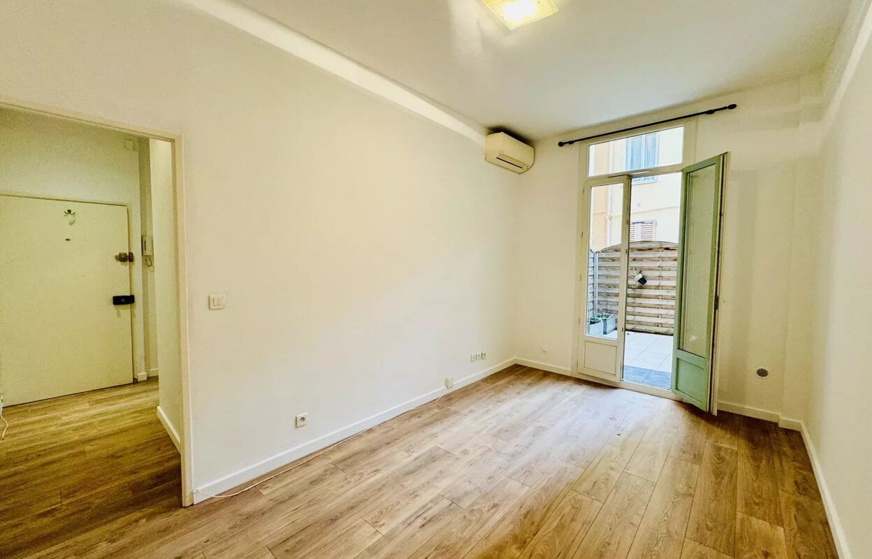 appartement 2 pièces 33 m2 à vendre à Nice (06300)