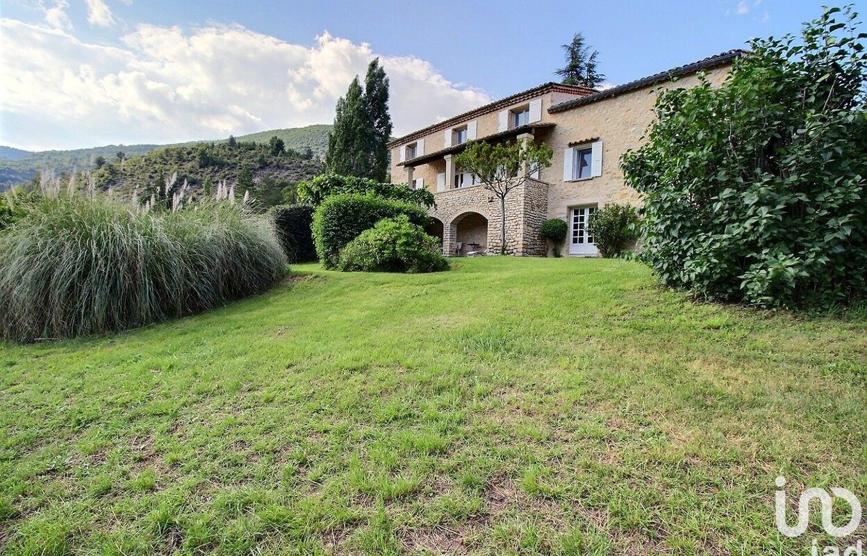 maison 8 pièces 287 m2 à vendre à Reilhanette (26570)