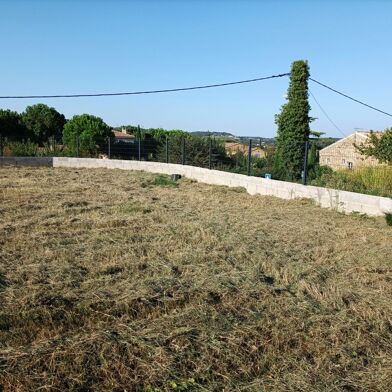 Terrain 1204 m²