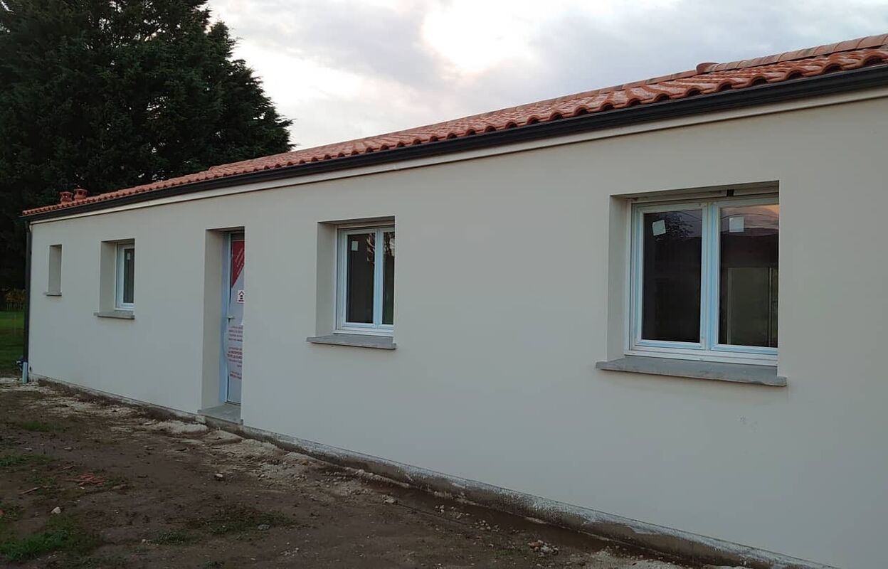 maison 4 pièces 90 m2 à louer à Fargues-Saint-Hilaire (33370)