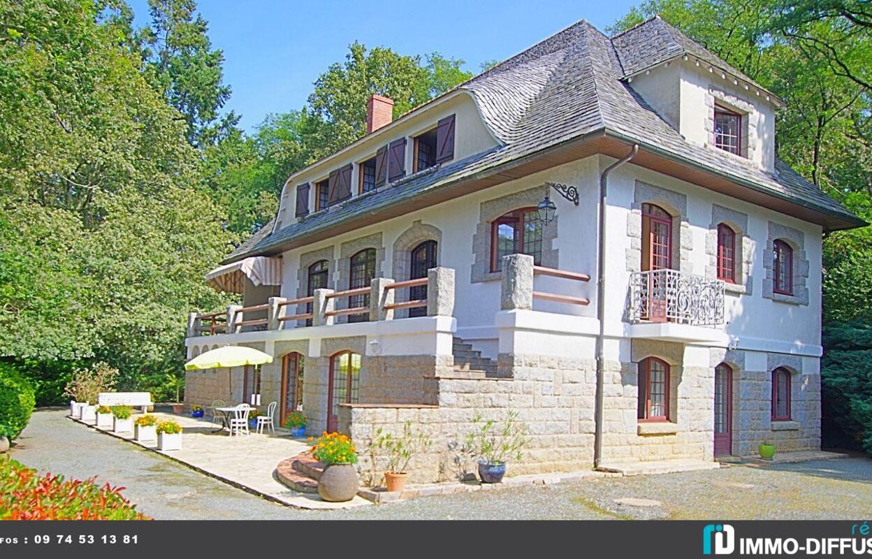 maison 10 pièces 315 m2 à vendre à La Roche-sur-Yon (85000)