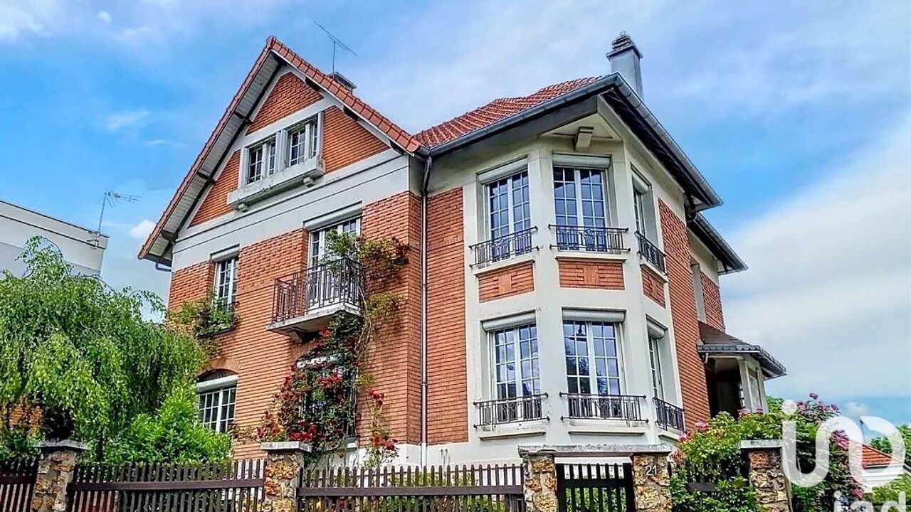 maison 10 pièces 260 m2 à vendre à Sceaux (92330)