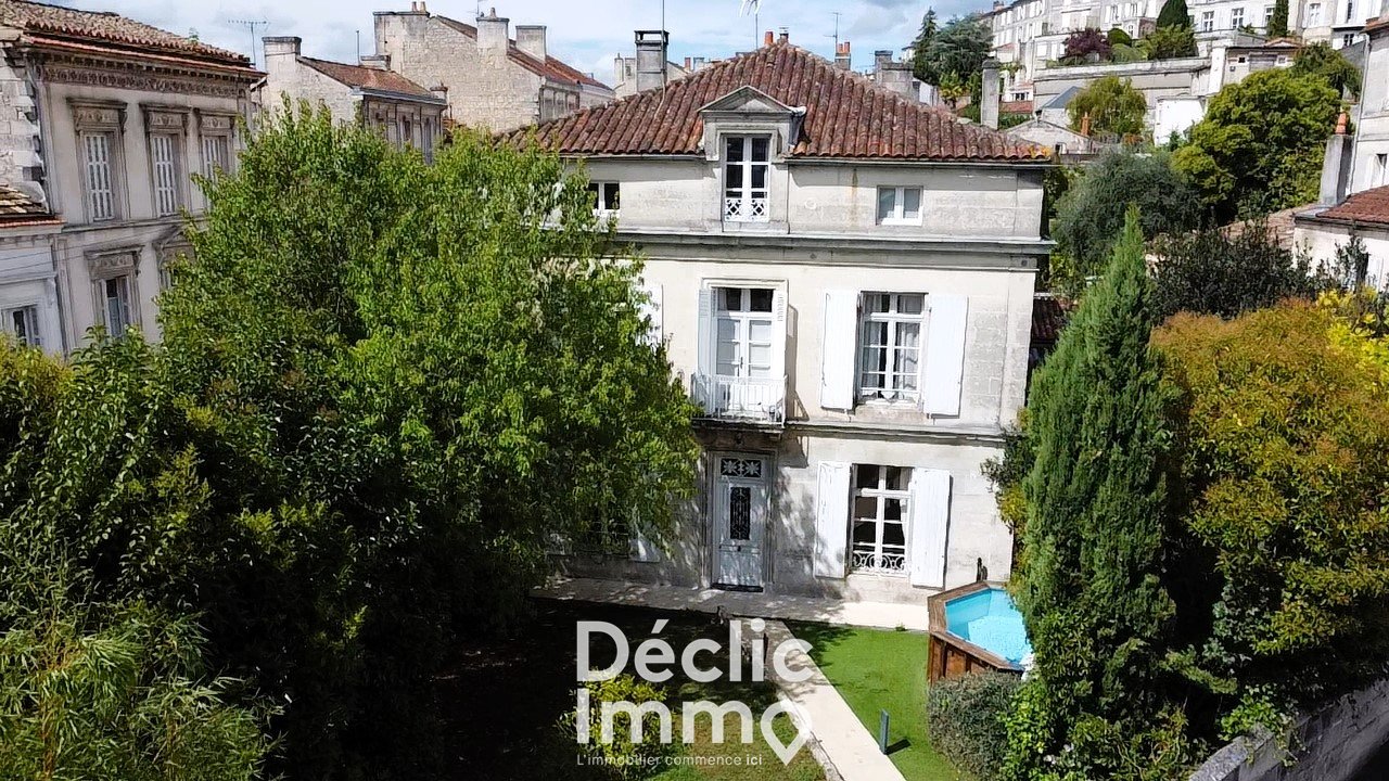 maison 8 pièces 170 m2 à vendre à Angoulême (16000)