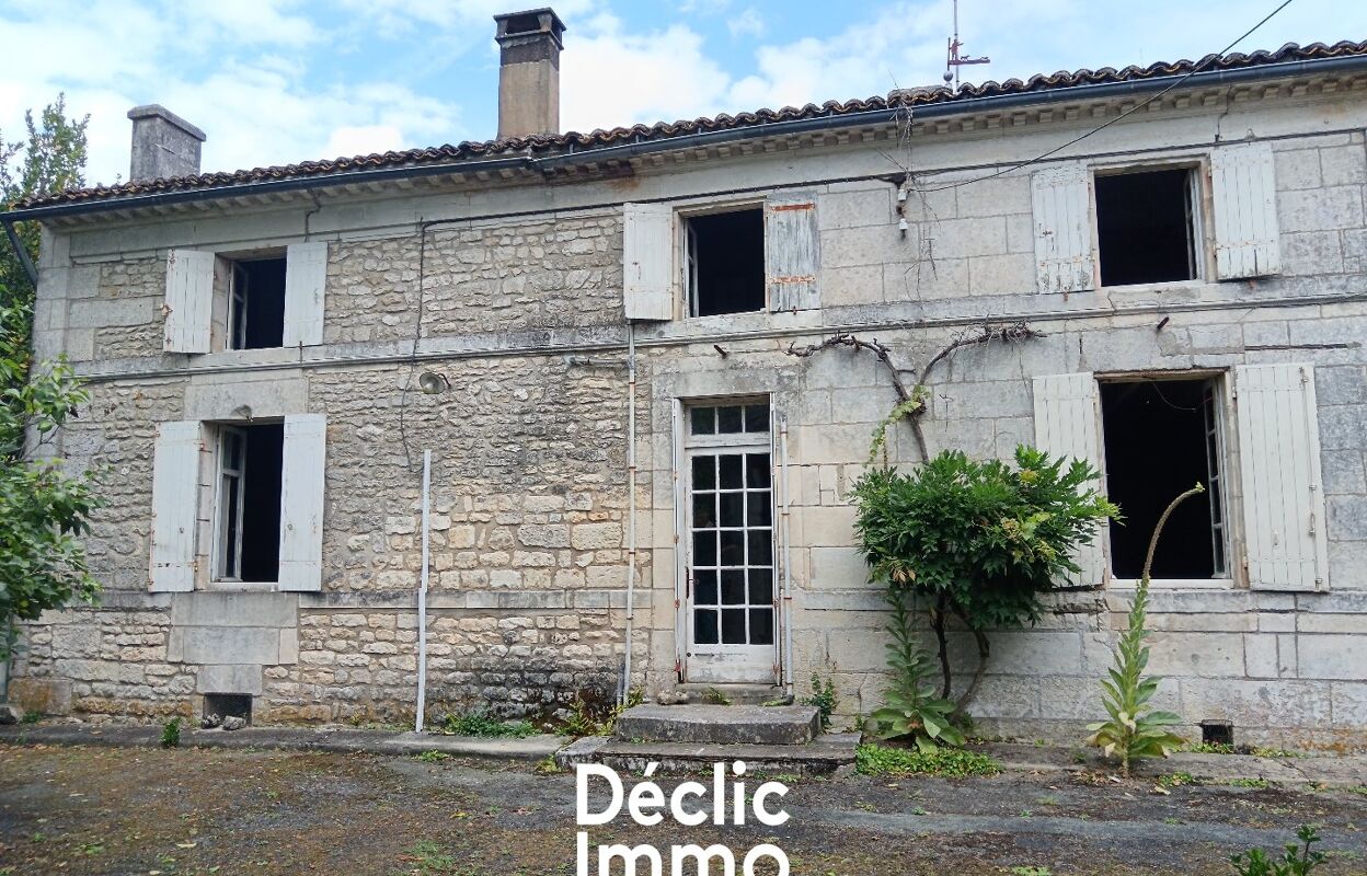 maison 4 pièces 86 m2 à vendre à Fontcouverte (17100)