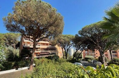 appartement 2 pièces 27 m2 à vendre à Sainte-Maxime (83120)