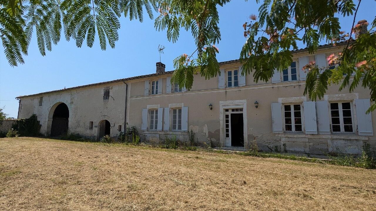 maison 7 pièces 264 m2 à vendre à Cognac (16100)