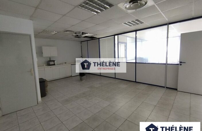 BUREAUX à LOUER — photo 3