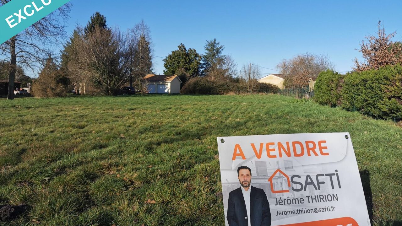 terrain  pièces 1200 m2 à vendre à Saint-Yzan-de-Soudiac (33920)