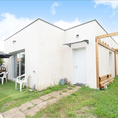 Maison 3 pièces 275600 €