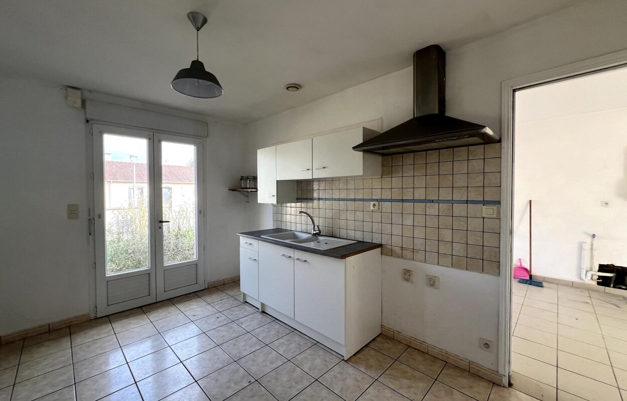 maison 4 pièces 69 m2 à vendre à Vellèches (86230)