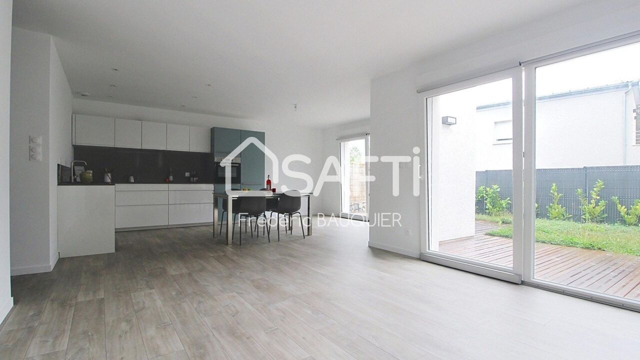 appartement 5 pièces 102 m2 à vendre à Devecey (25870)