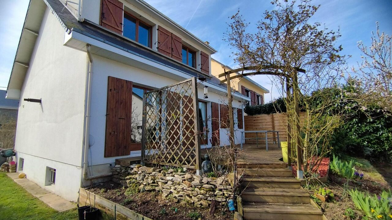 maison 6 pièces 111 m2 à vendre à Rosny-sur-Seine (78710)