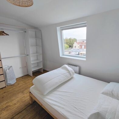 Appartement 5 pièces 600 €