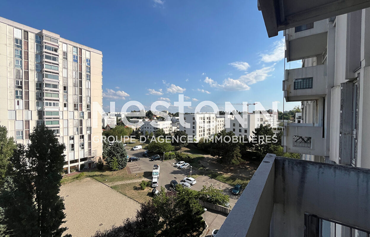 appartement 4 pièces 75 m2 à vendre à Bron (69500)