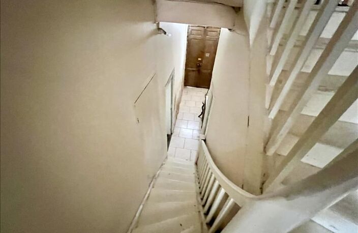 Maison de ville de 10 pièces principales — photo 3