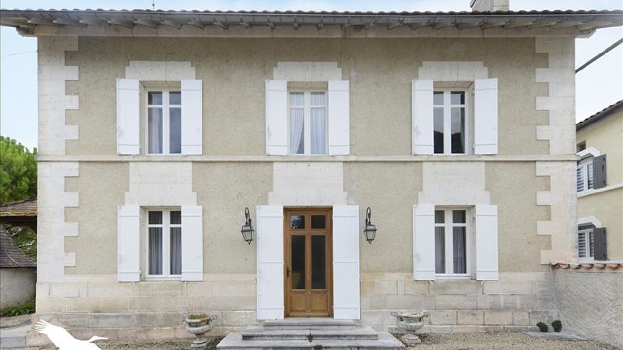 maison 6 pièces 161 m2 à vendre à Saint-Séverin (16390)