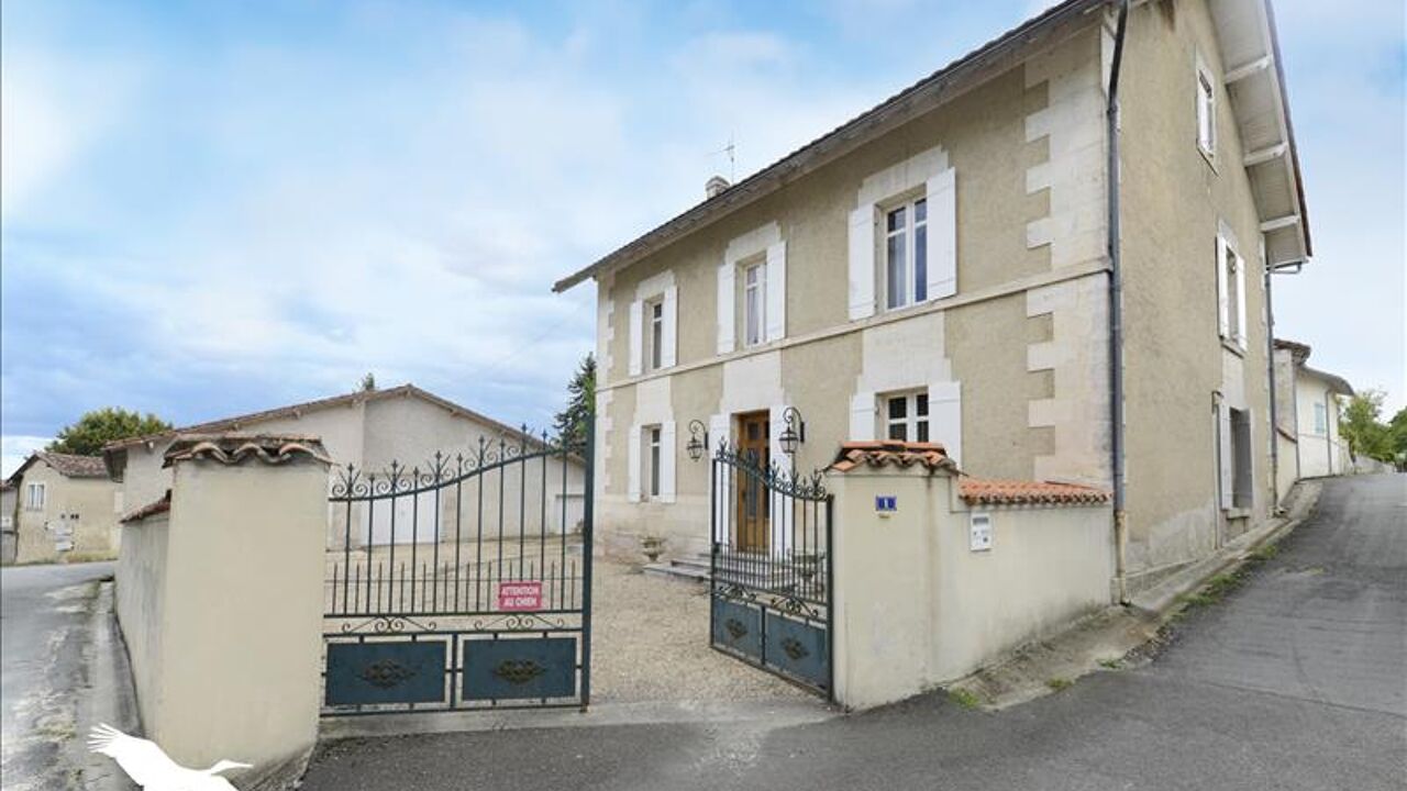 maison 6 pièces 161 m2 à vendre à Saint-Séverin (16390)