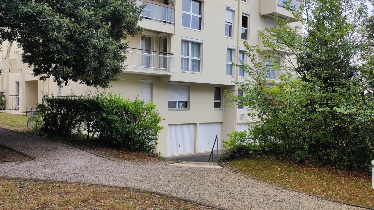 appartement 2 pièces 59 m2 à vendre à La Rochelle (17000)