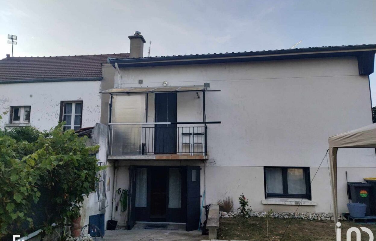 maison 6 pièces 117 m2 à vendre à Montluçon (03100)