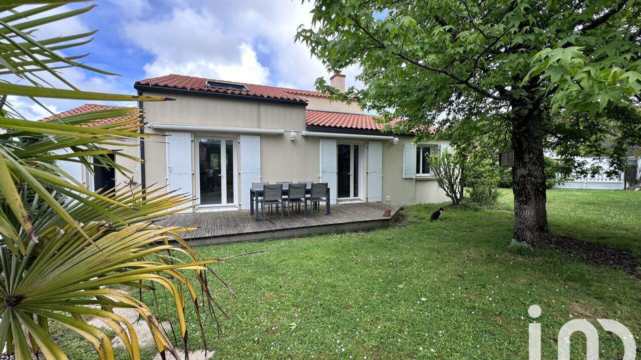 maison 5 pièces 124 m2 à vendre à Basse-Goulaine (44115)