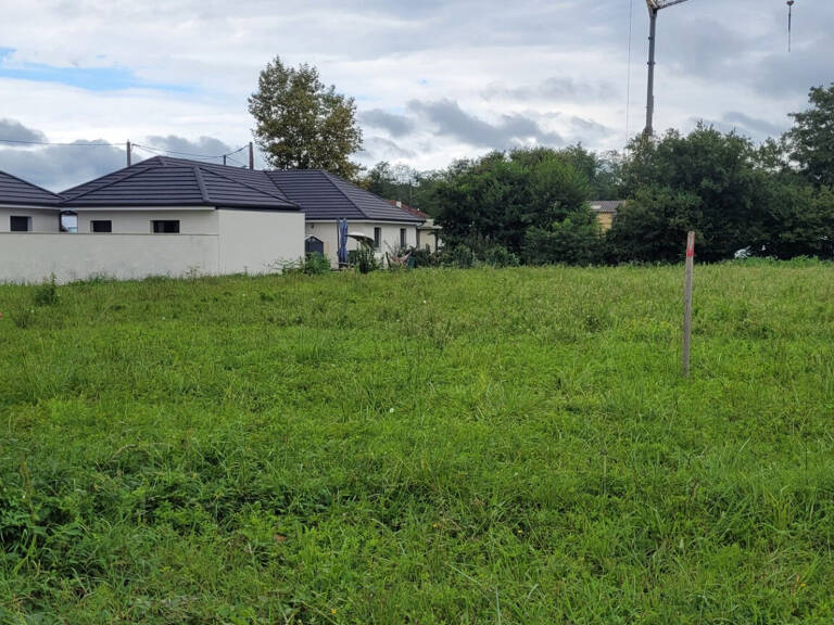 Terrain constructible, 960 m2. — photo 1