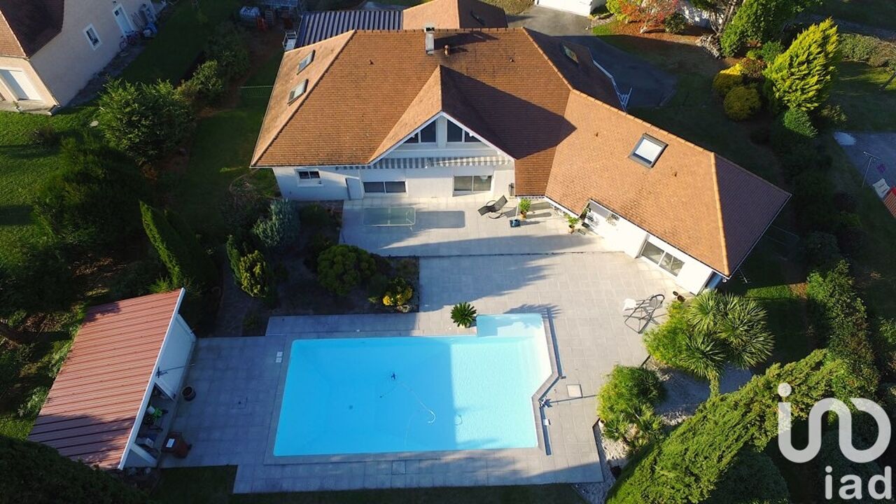 maison 7 pièces 248 m2 à vendre à Morlaàs (64160)