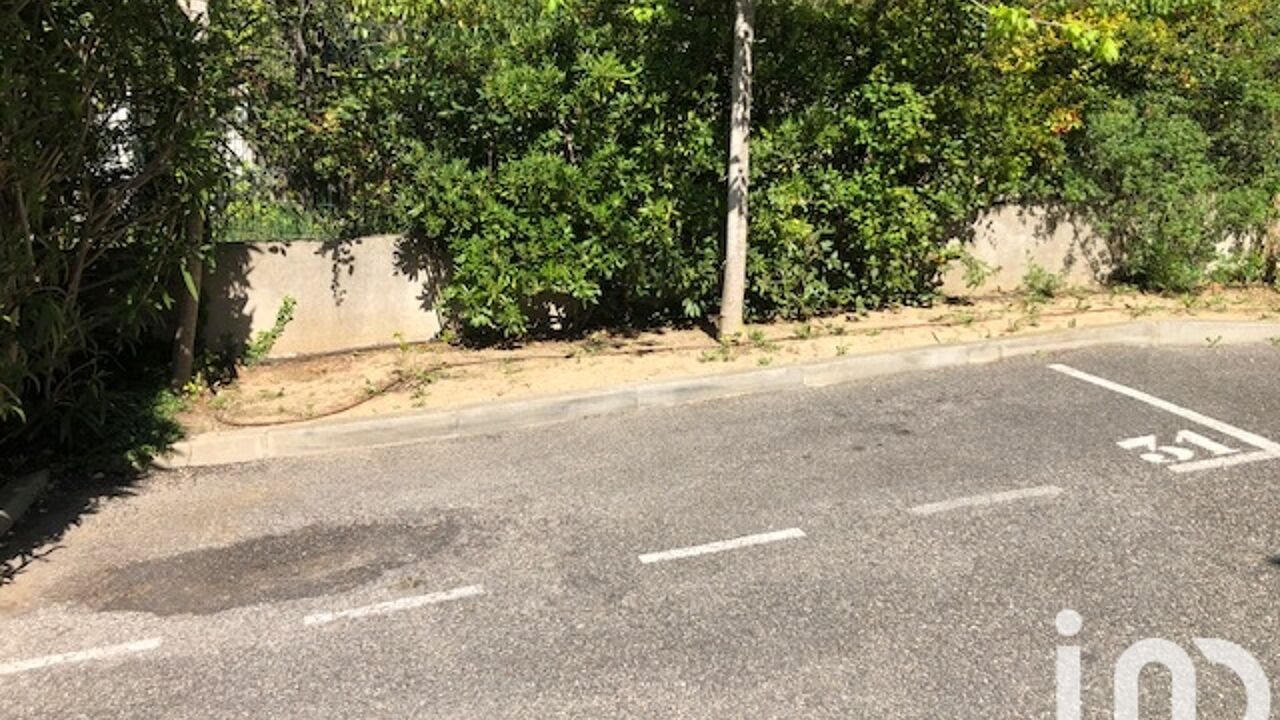 garage  pièces 5 m2 à vendre à Marseille 9 (13009)