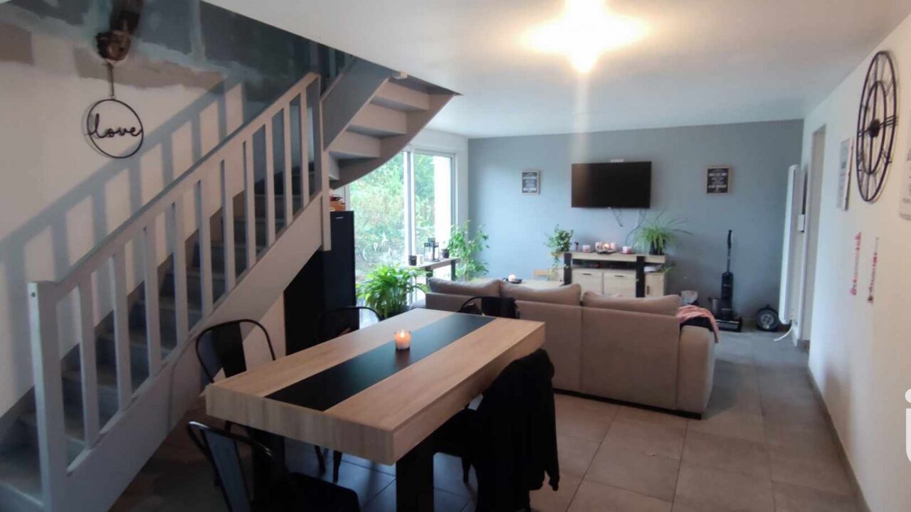 maison 5 pièces 86 m2 à vendre à Ételfay (80500)