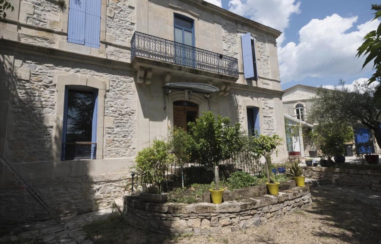 appartement 6 pièces 220 m2 à vendre à Nîmes (30000)