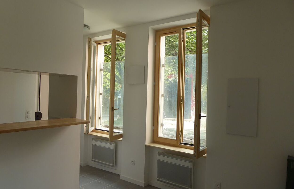 appartement 1 pièces 14 m2 à louer à Paris 20 (75020)