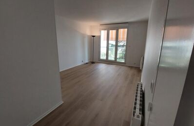 location appartement 1 400 € CC /mois à proximité de Parmain (95620)